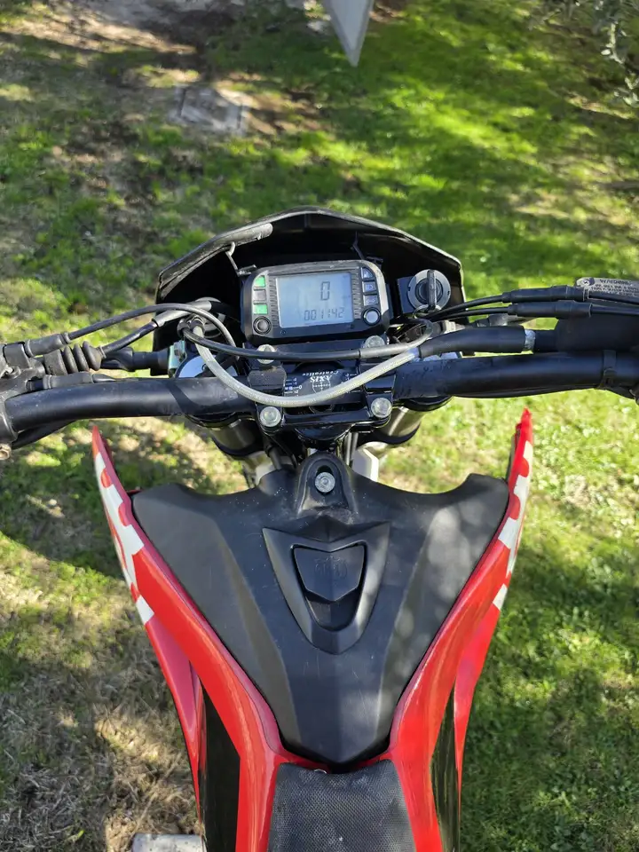 Husqvarna SM 610