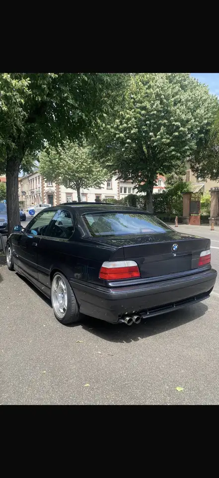 BMW M3 3.2, foto 1