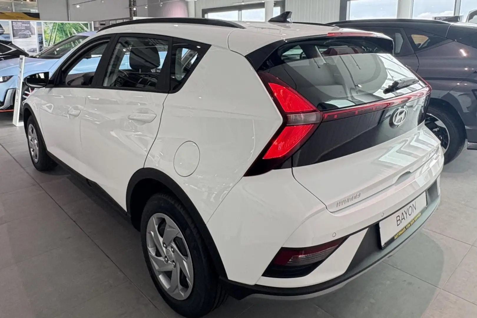 Hyundai BAYON SELECT INKL.NAVI+RUECK-KAMERA+PDC U.V.M.! Klima Weiß - 2