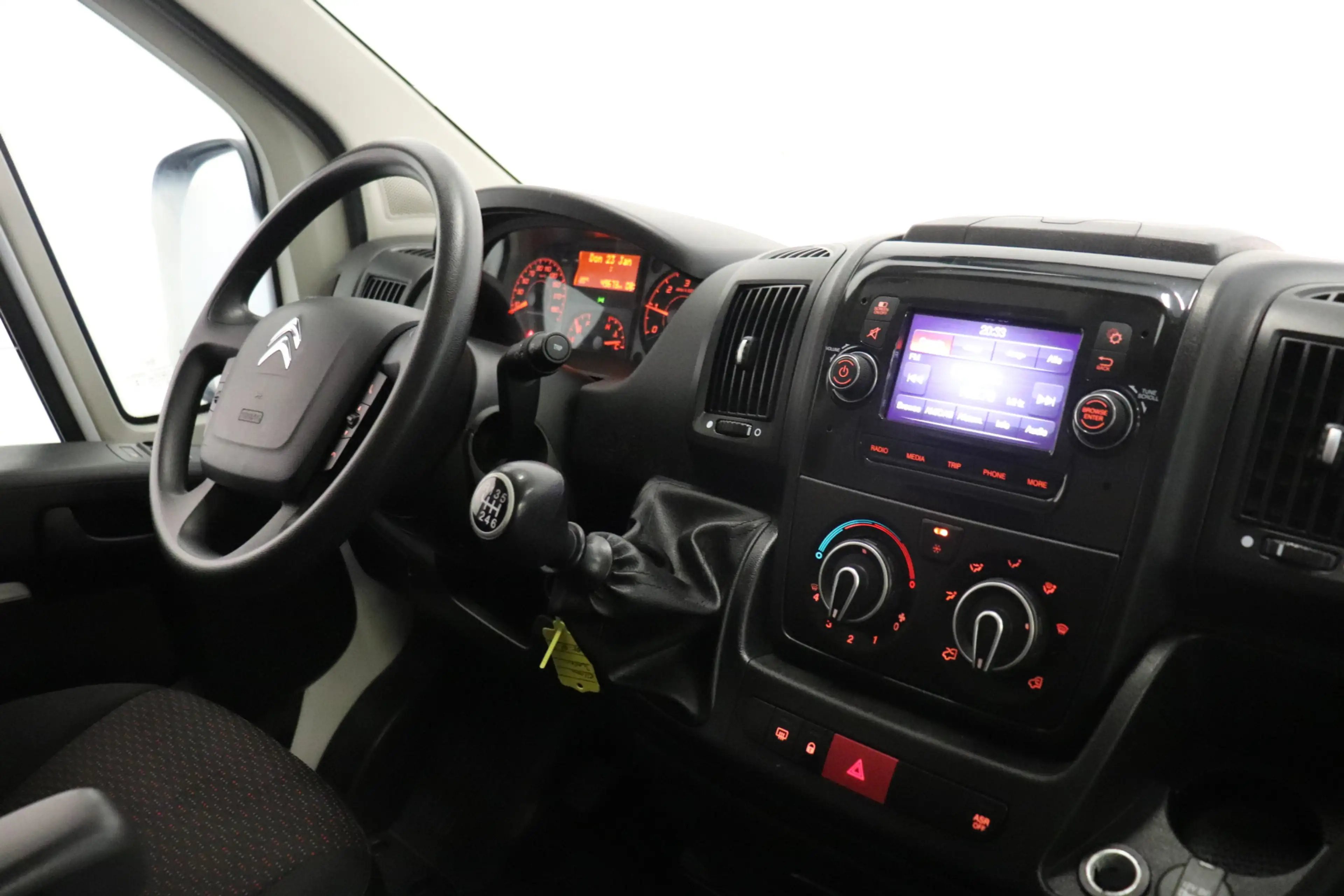 Citroen Jumper 2.2 BlueHDi 120PK L2H2 EURO 6 - Airco - Cruise - P — photo 3