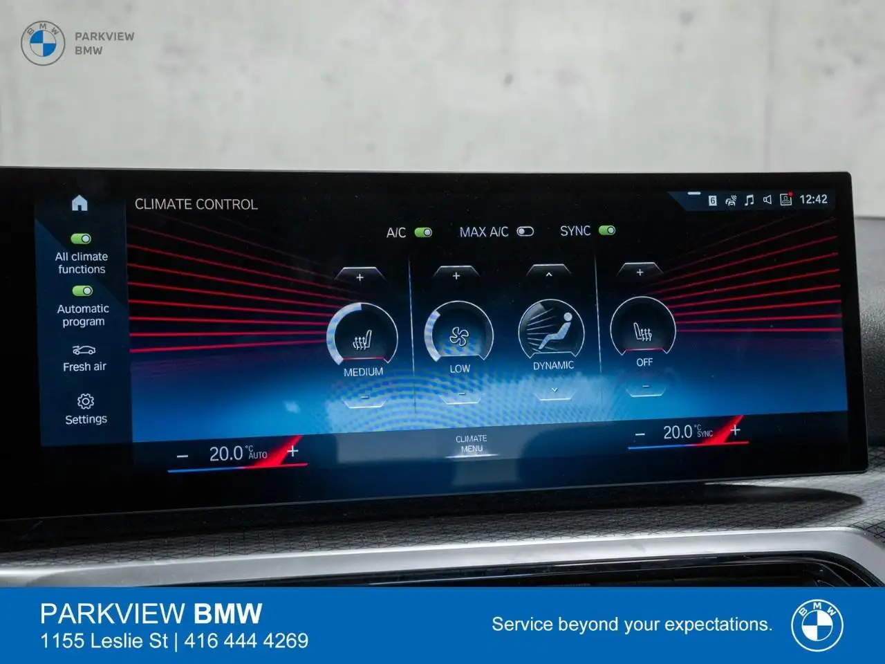 BMW 3 Series снимка BMW 3 Series