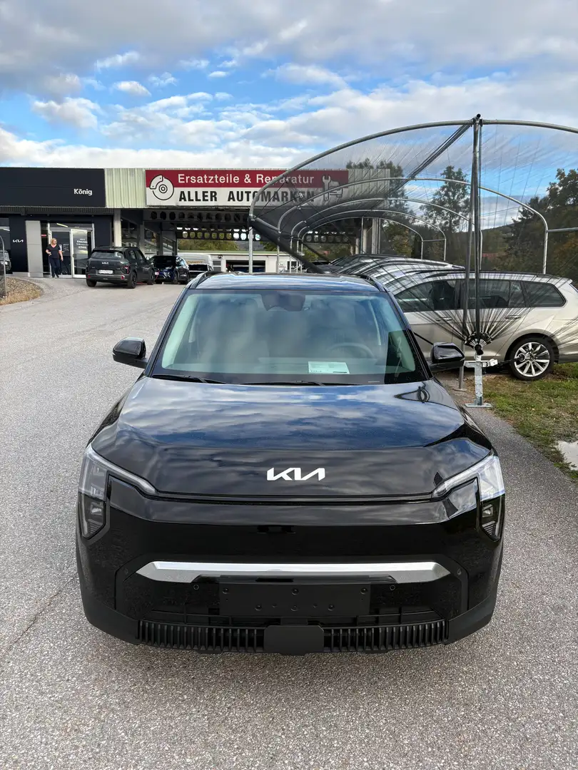 Kia EV3 150 kW Earth Schwarz - 2