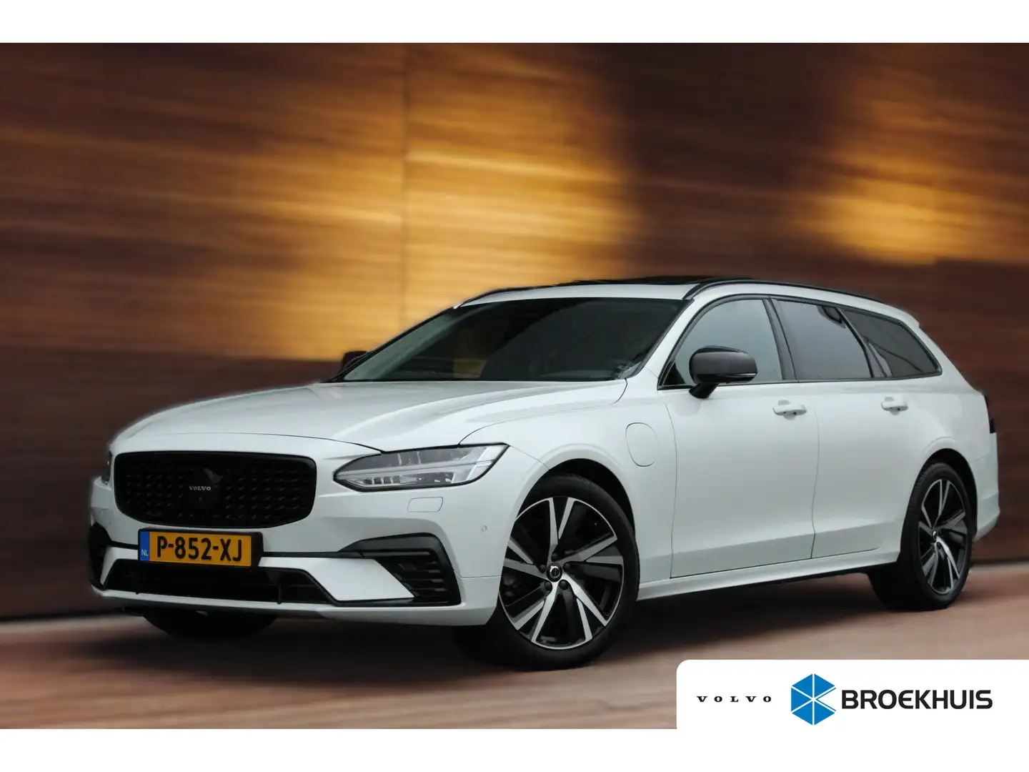 Volvo V90 T6 Plus Dark Long Range | Luchtvering | Harman/Kar Wit - 1