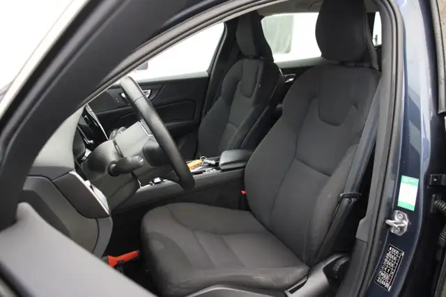 Volvo V60 view 9