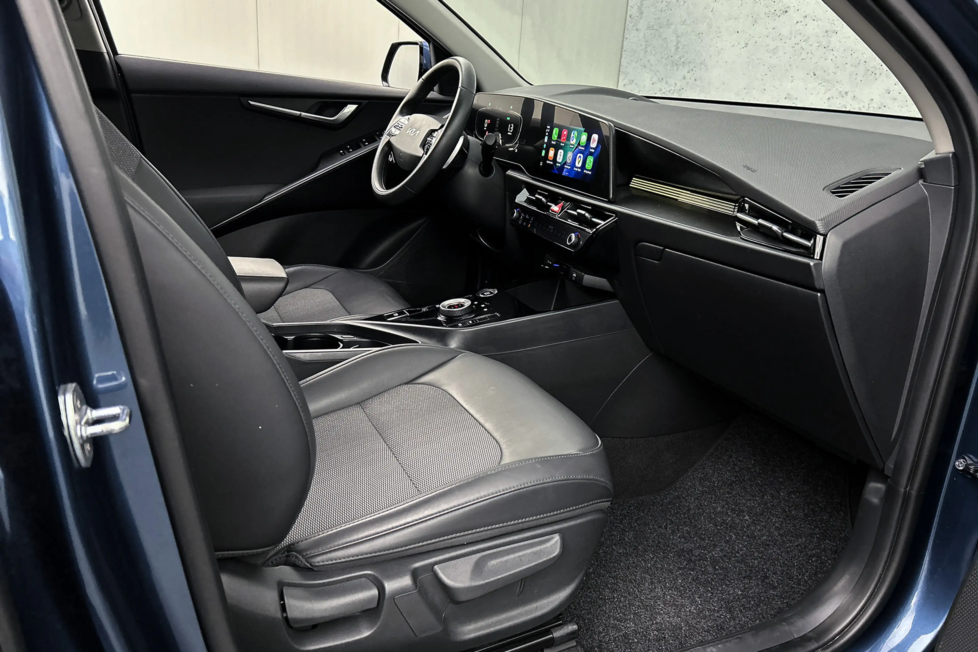 Kia Niro 1.6 GDi Hybrid DynamicLine | Half lederen bekledin — photo 31