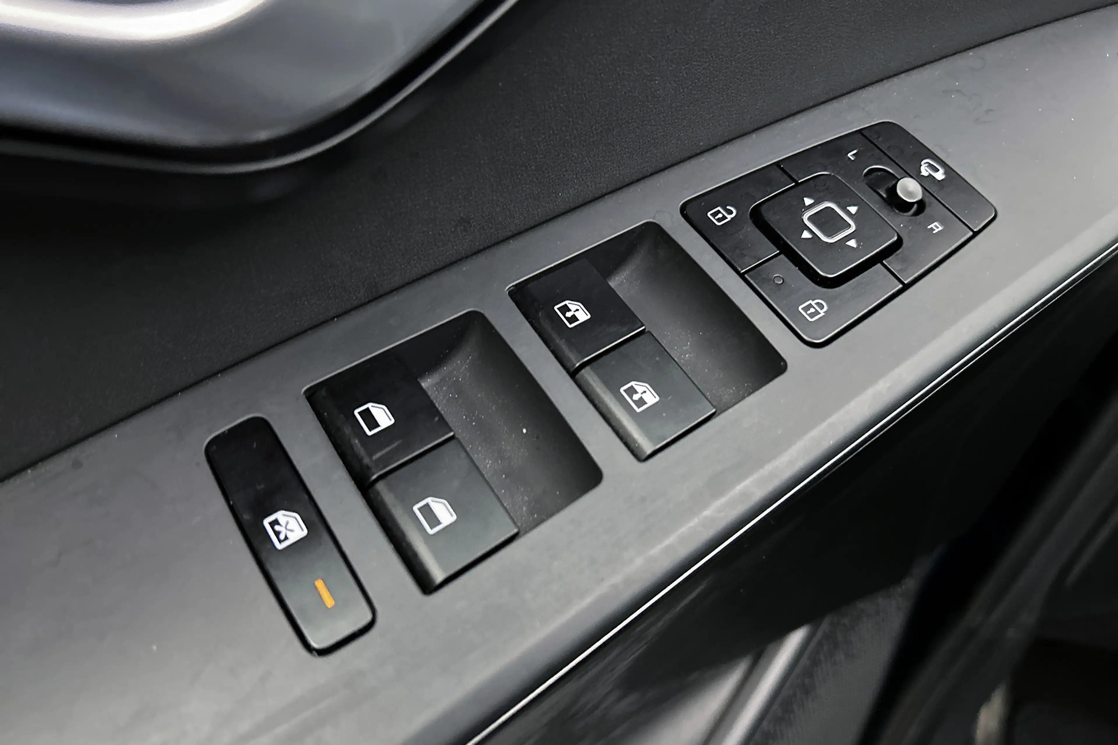 Kia Niro 1.6 GDi Hybrid DynamicLine | Half lederen bekledin — photo 20