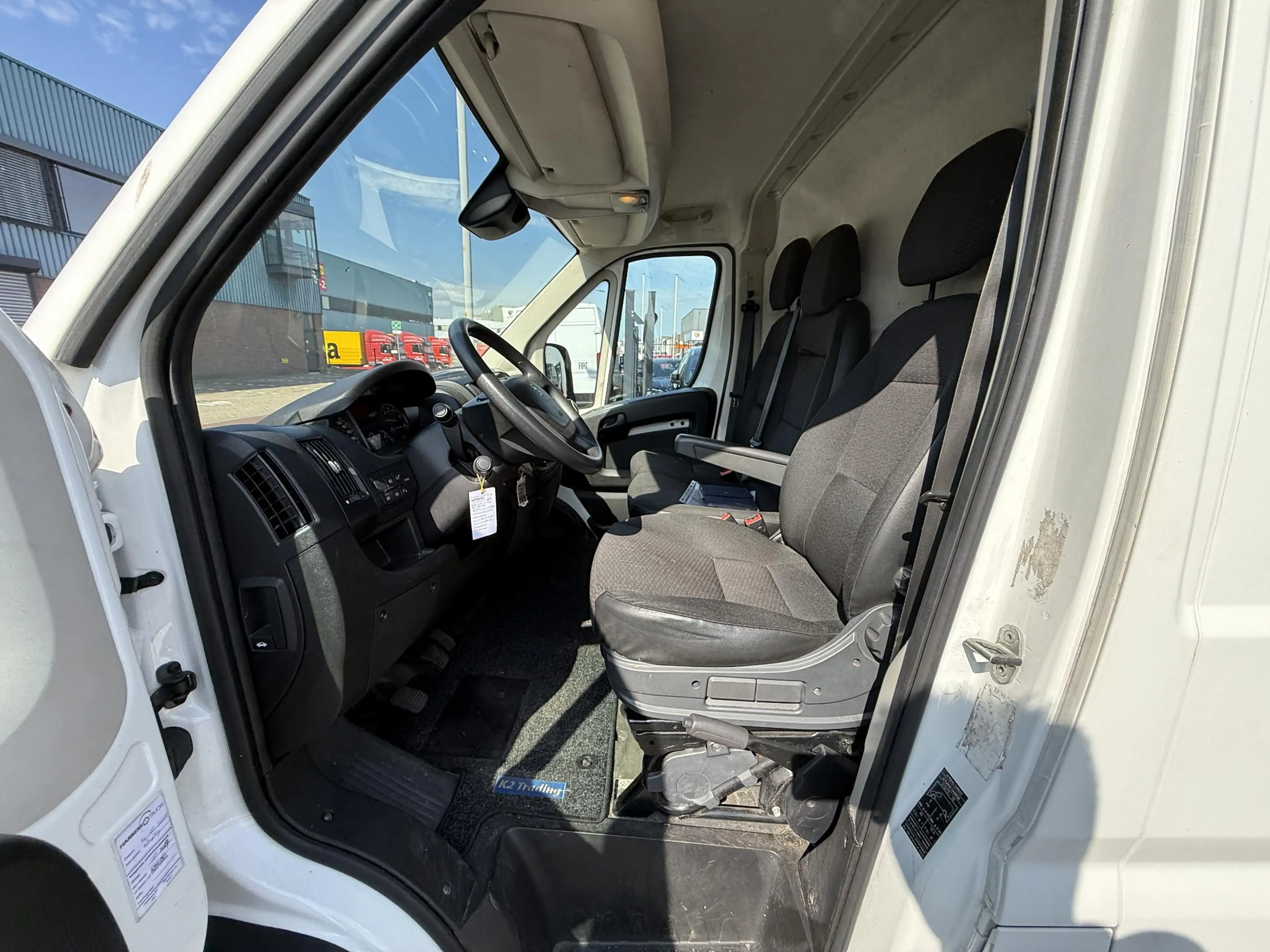 Peugeot Boxer 435 2.2 BlueHDi 165 L3H2 Zwaar Pro Distributieriem — photo 6