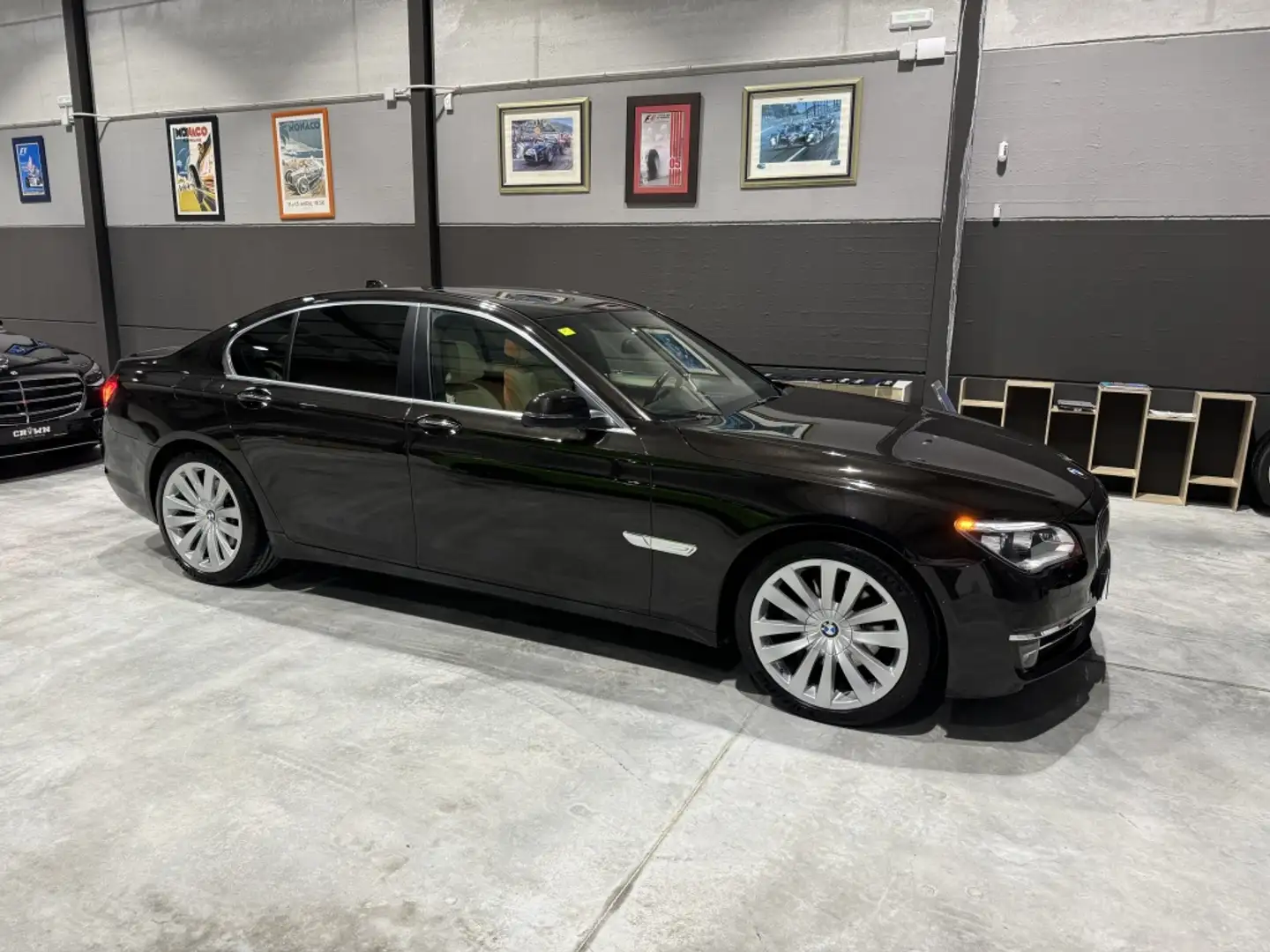 BMW 730 730dA Brun - 2