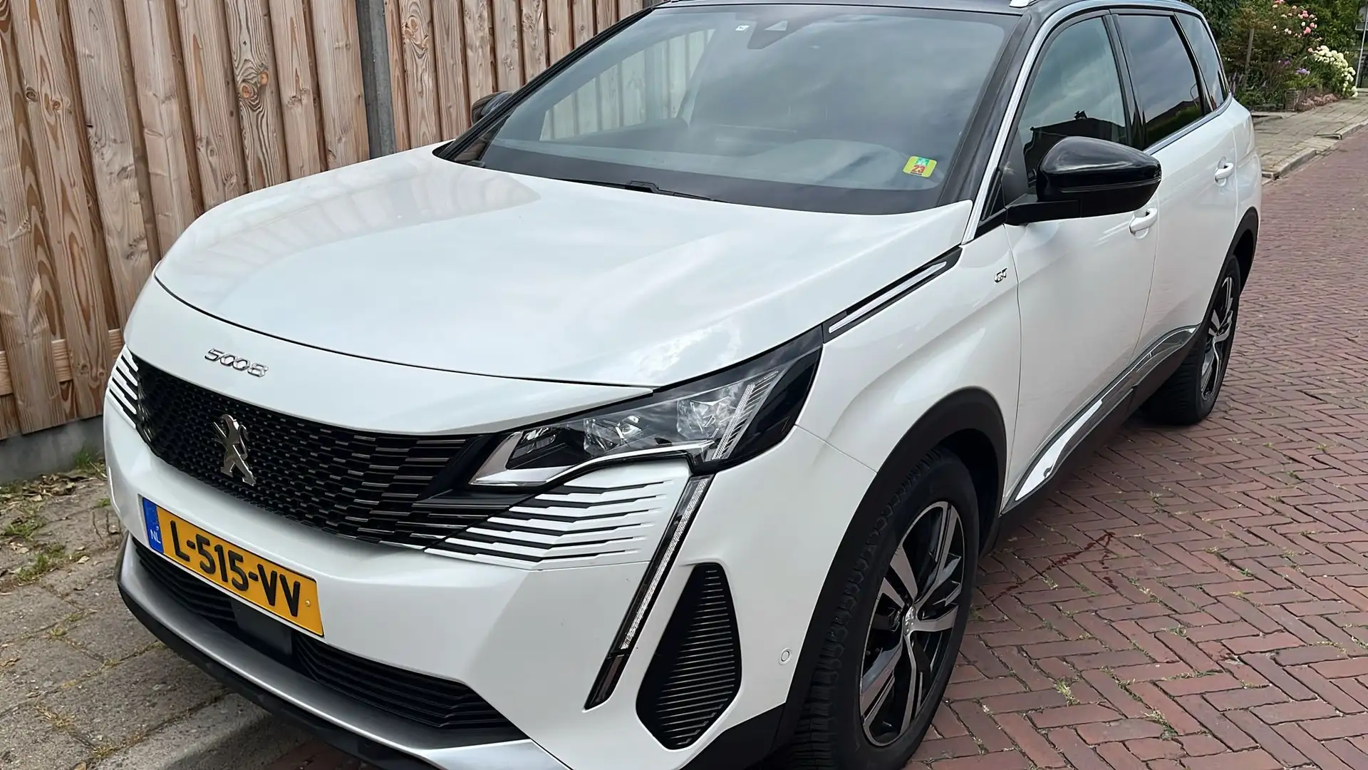 Peugeot 5008 1.2 PureTech GT | 2 stoelen op derde rij | Achterb Wit - 1