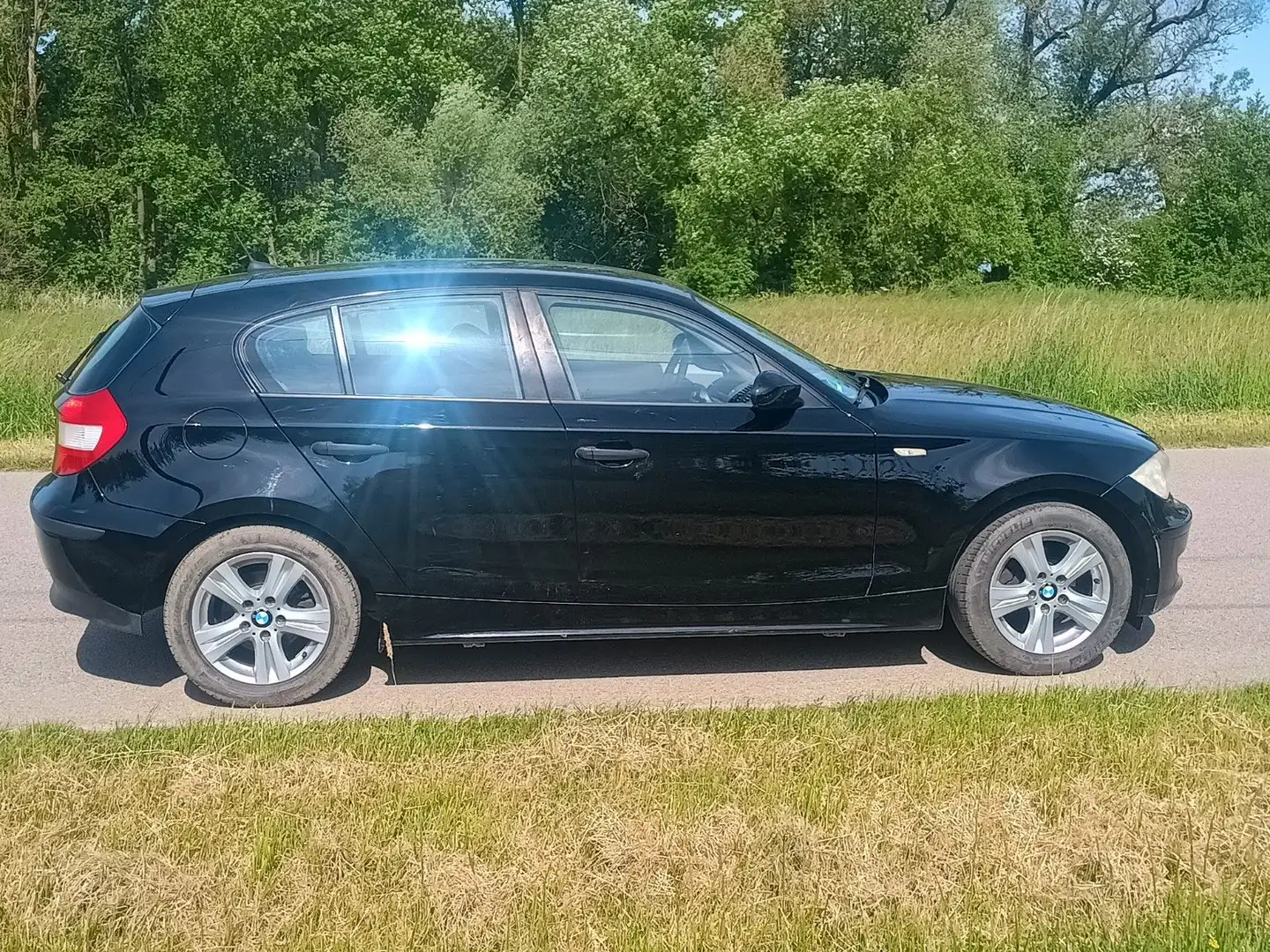 BMW 116 Baureihe 1 Lim. 116i Negru - 2