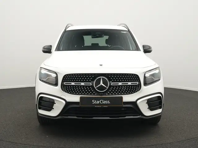 Mercedes-Benz GLB Class view 2