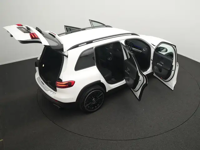 Mercedes-Benz GLB Class view 15