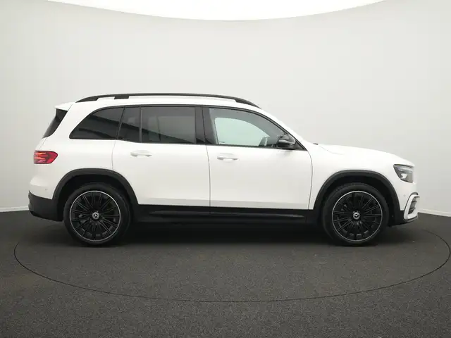 Mercedes-Benz GLB Class view 5