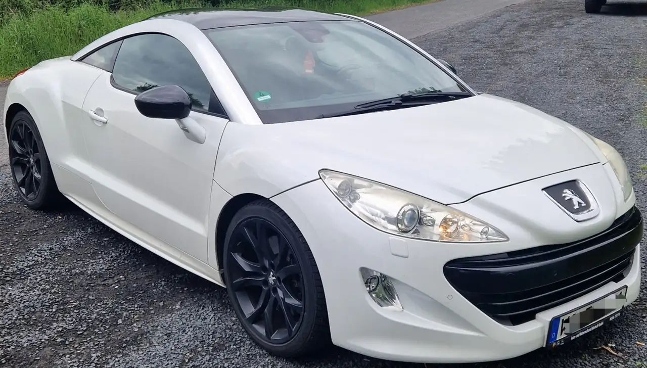 Peugeot RCZ