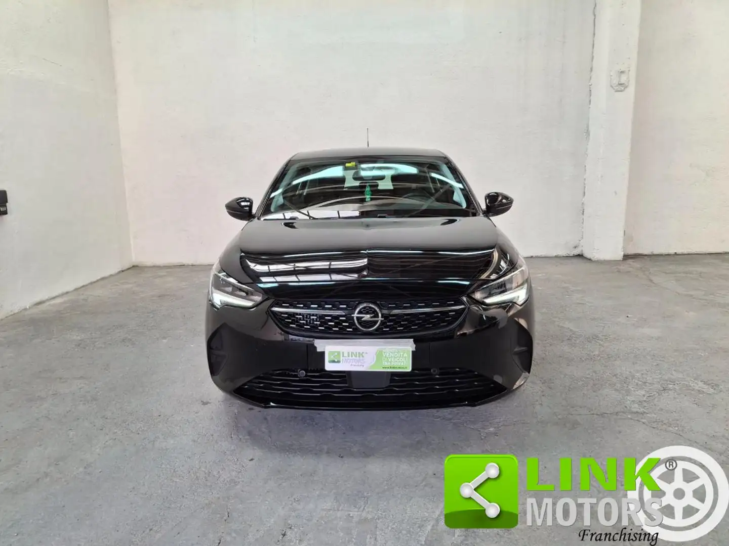 Opel Corsa 1.2 100 CV aut. Elegance GARANZIA NEOPATENTATI Nero - 2
