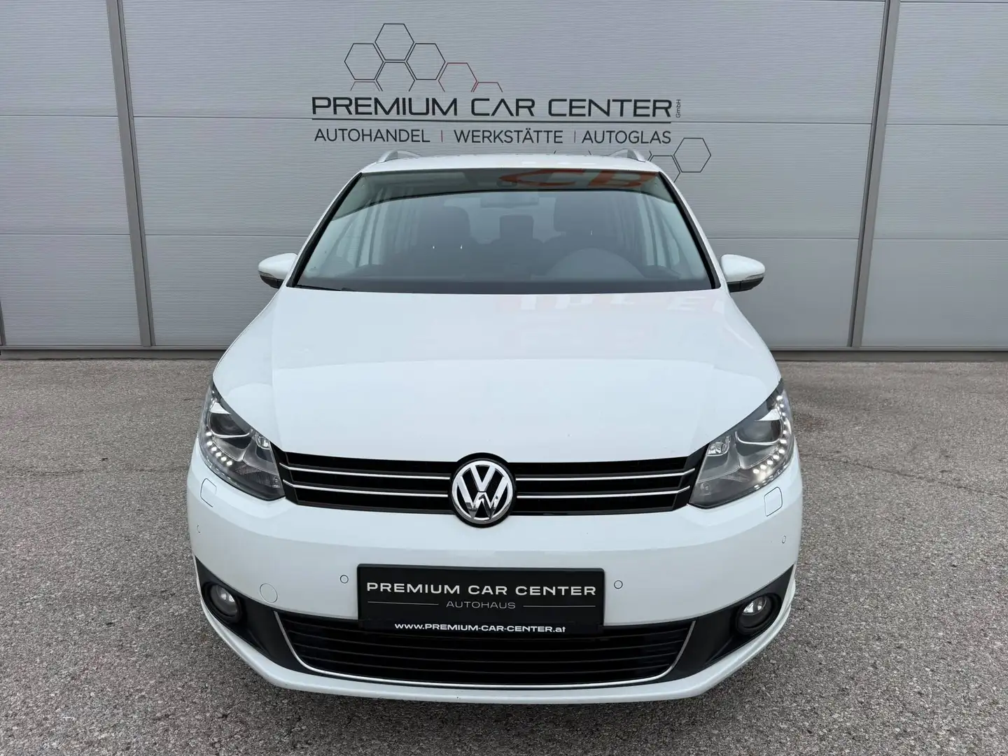 Volkswagen Touran 4Friends BlueMotion 1,6 TDI LED / XENON / SITZHZG. / KLIMAAUTOMATIK / ISOFIX Weiß - 2