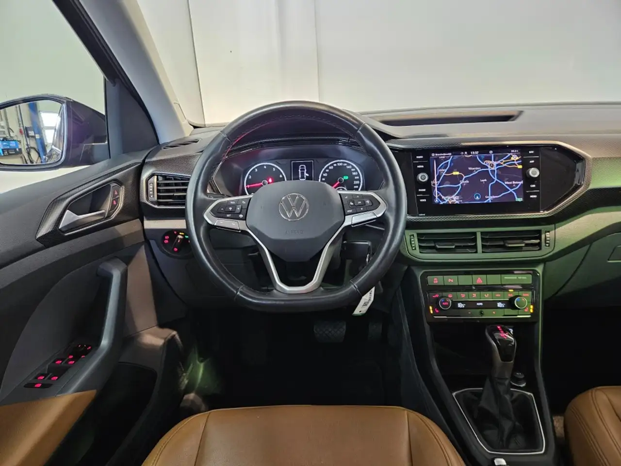 Volkswagen T-Cross 1.0 TSI Life Business / Leder / Automaat / NL Auto, миниатюра 27