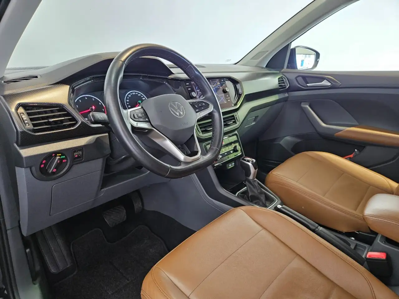 Volkswagen T-Cross 1.0 TSI Life Business / Leder / Automaat / NL Auto, миниатюра 3