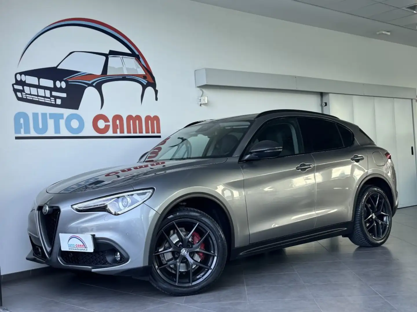 Alfa Romeo Stelvio 2.2 Turbodiesel 190 CV AT8 Q4 B-Tech Сірий - 1