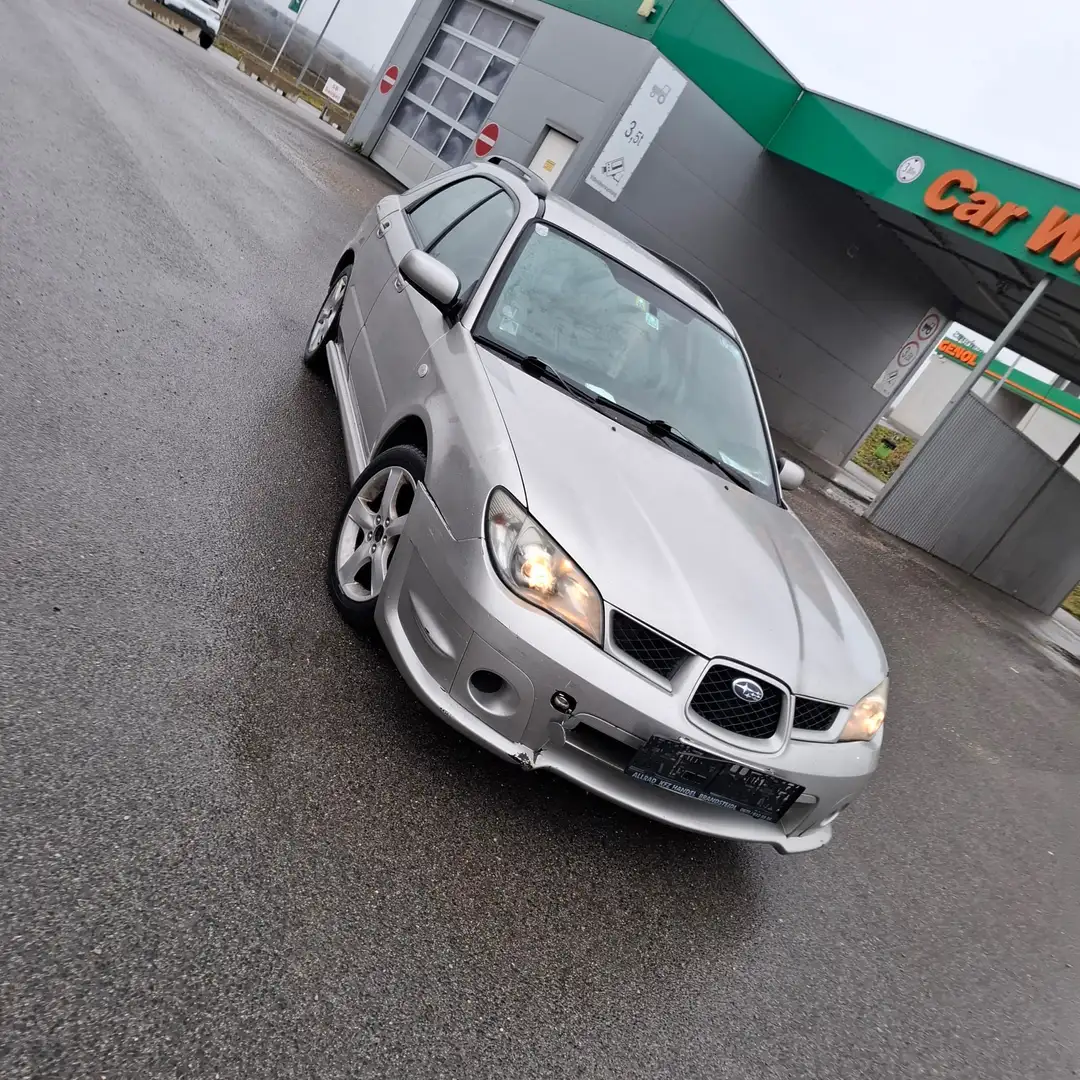 Subaru Impreza S. W. 2,0 R 4WD - 1