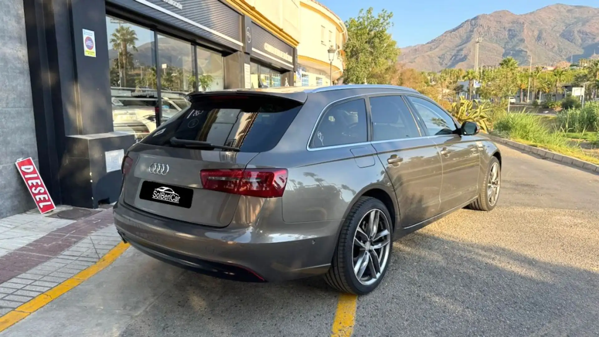 Audi A6 Avant 2.0TDI Advanced edition Mult. Marrón - 2