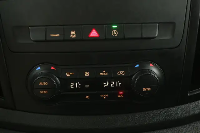 Mercedes-Benz Vito view 15