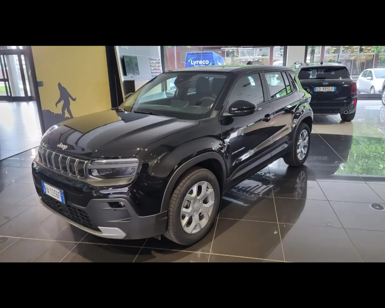 Jeep Avenger 1.2 Turbo e-Hybrid MHEV Altitude Negro - 1