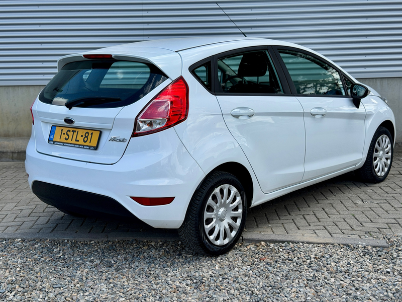 Ford Fiesta 1.0 Style 5 deurs [ navi,audio,airco ] — photo 6