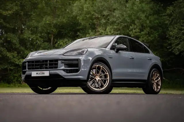 Porsche Cayenne Coupe Turbo E Hybrid GT Paket+8xAlu