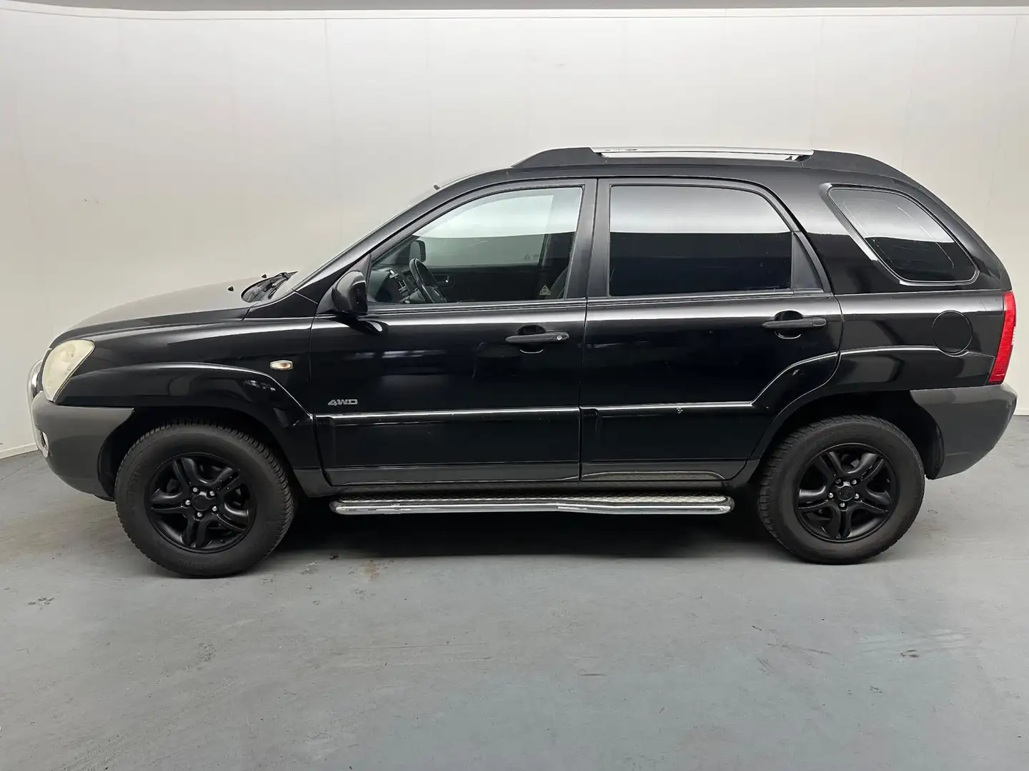 Kia Sportage 2.7 V6 Adventure 4WD # Automaat # Clima # trekhaak Zwart - 2