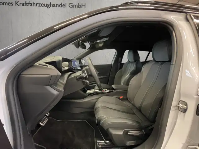Peugeot 2008 view 9