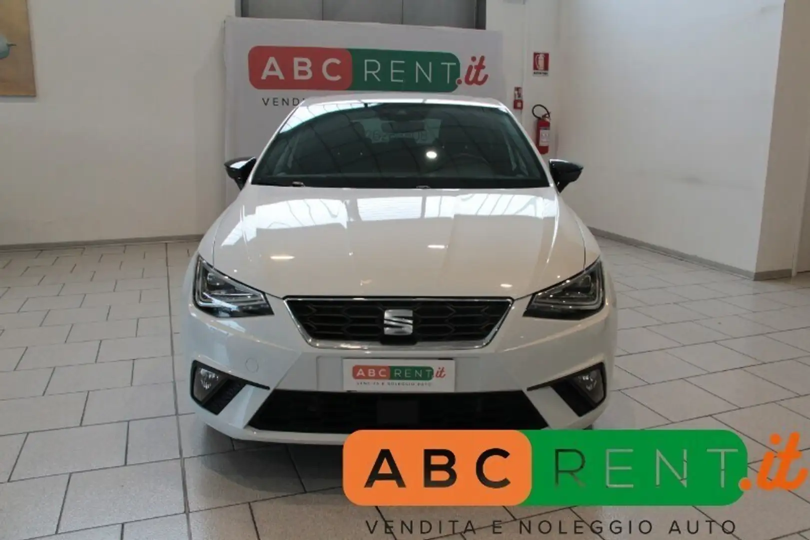 SEAT Ibiza Ibiza 1.0 EcoTSI 95 CV 5 porte FR Weiß - 2