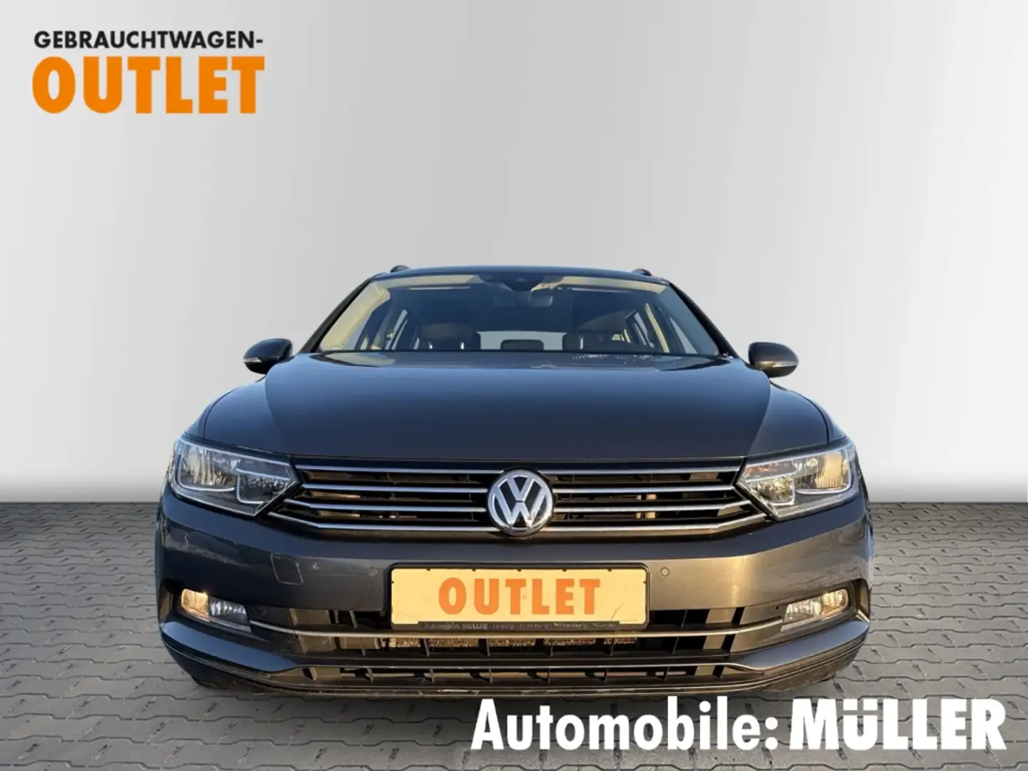 Volkswagen Passat Start-Stopp Comfortline 2.0 TDI BMT 110kW, 6- Navi Grau - 2