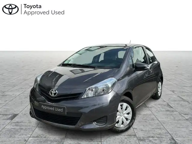 Toyota Yaris Active