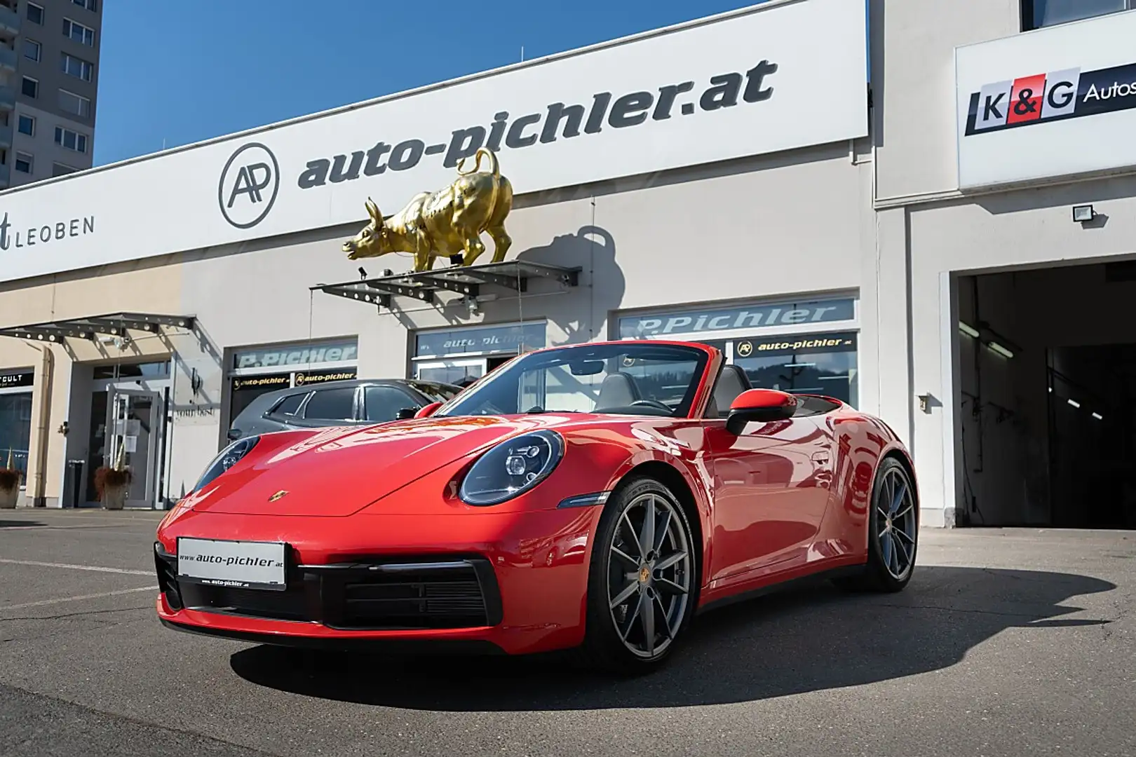 Porsche 911 Carrera 4 Cabrio PDK Rot - 1