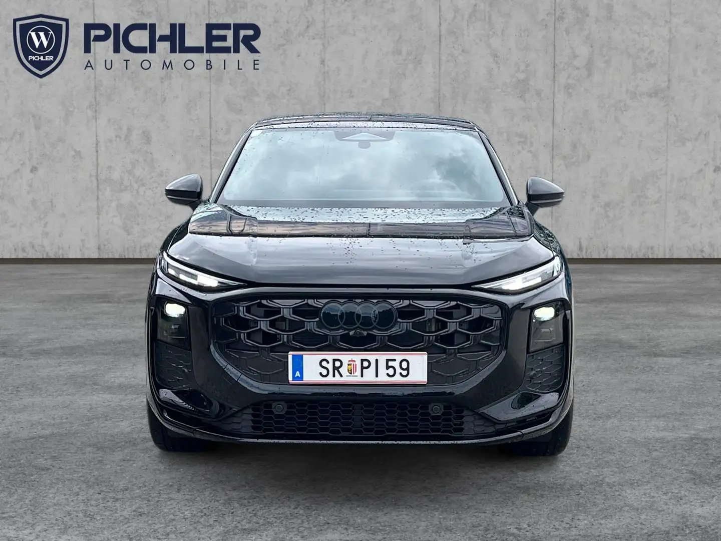 Audi Q3 TDI 110 kW Schwarz - 2