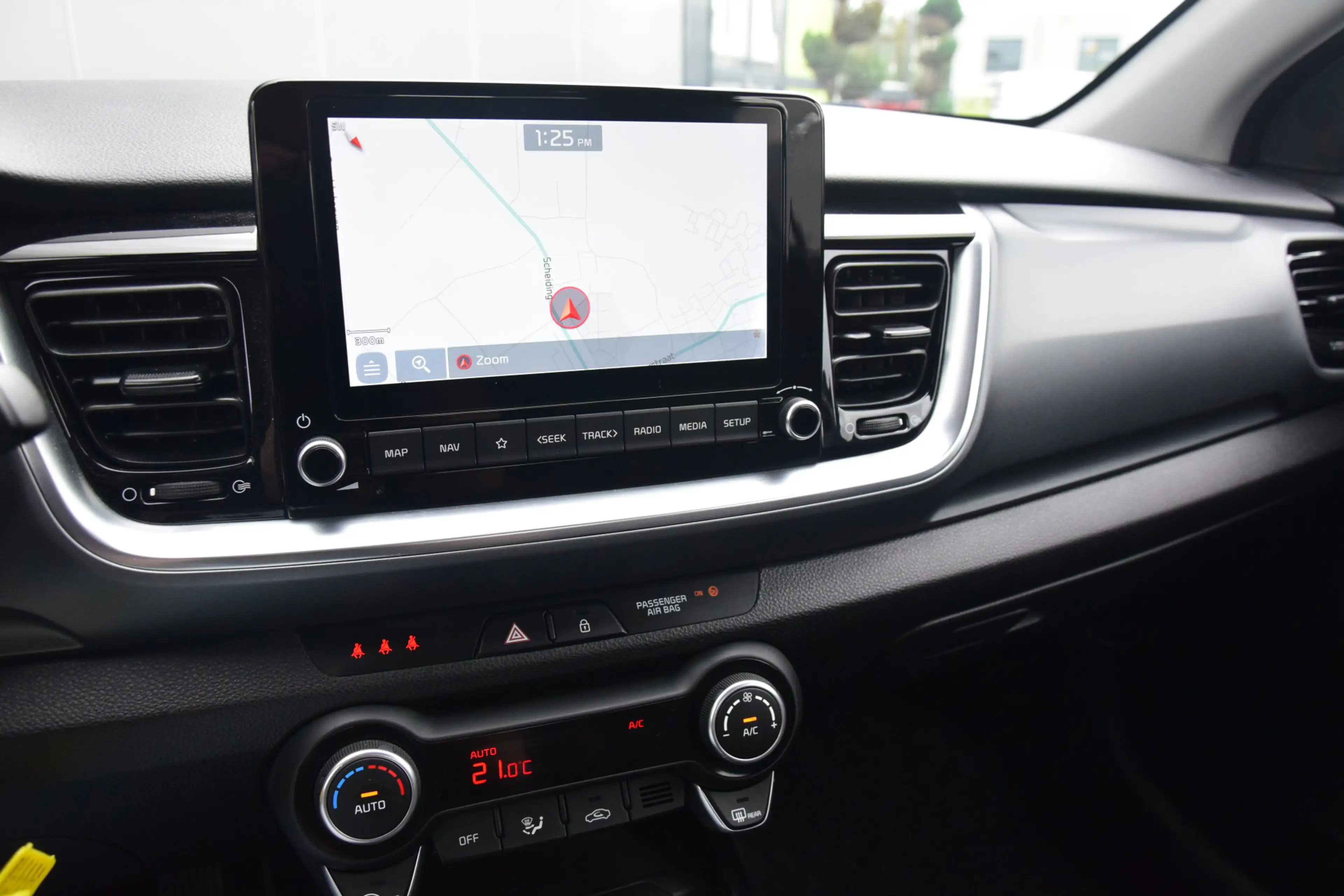 Kia Stonic 1.0 T-GDi MHEV DynamicLine Navi Camera Ecc Cruise/ — photo 19