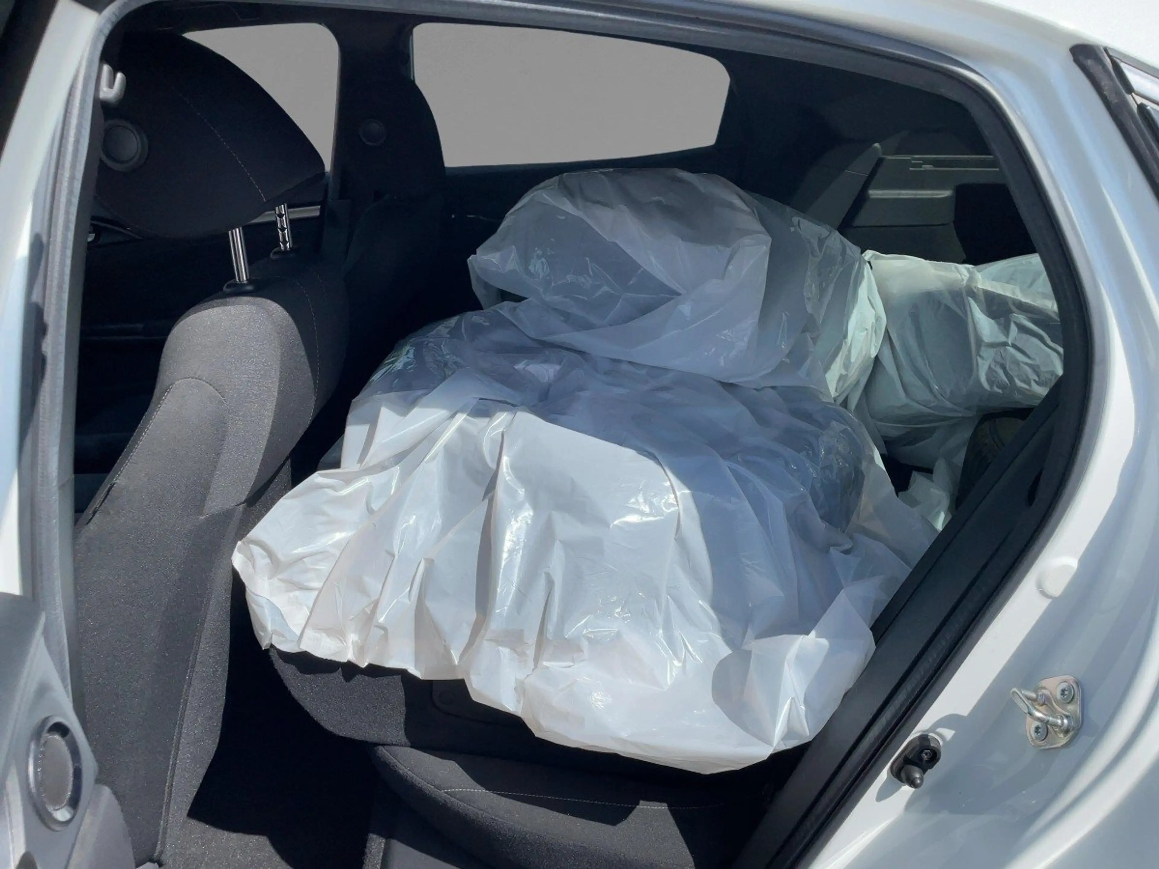 Honda Civic 1.0 VTEC Elegance ACC+Navi+SHZ+2xKlima+LM — photo 10