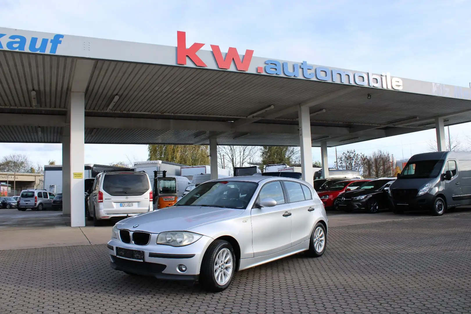 BMW 116 i Limousine,Klimaaut.,Alu Silber - 1