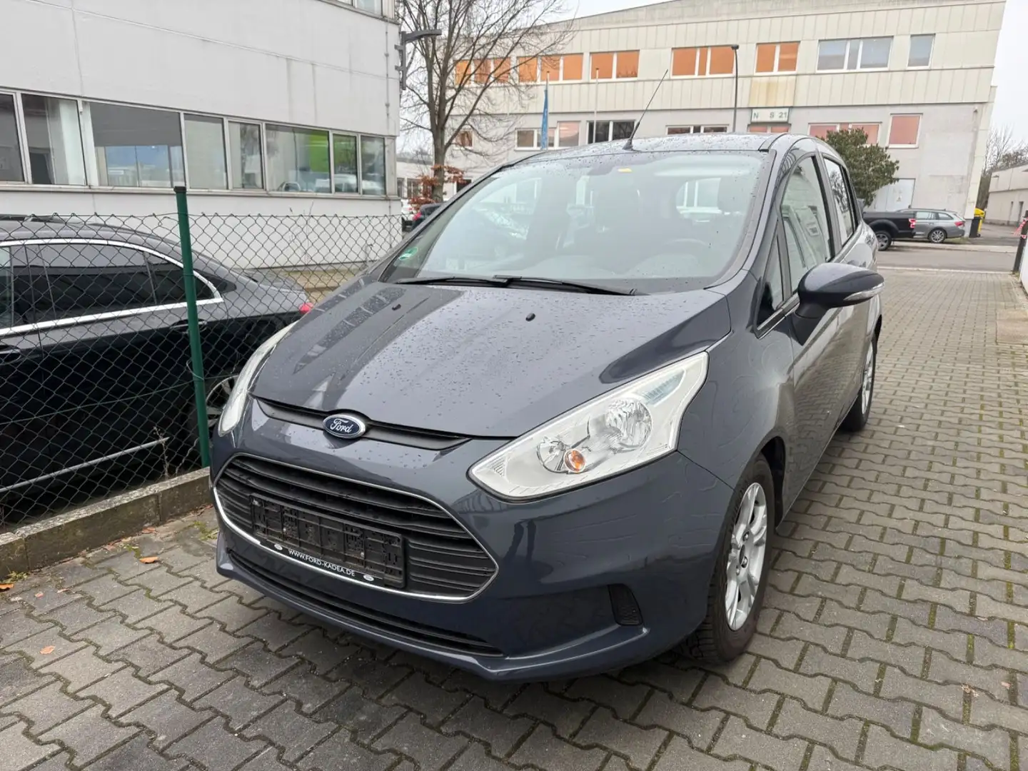 Ford B-Max B-MAX Sync Edition Blau - 1