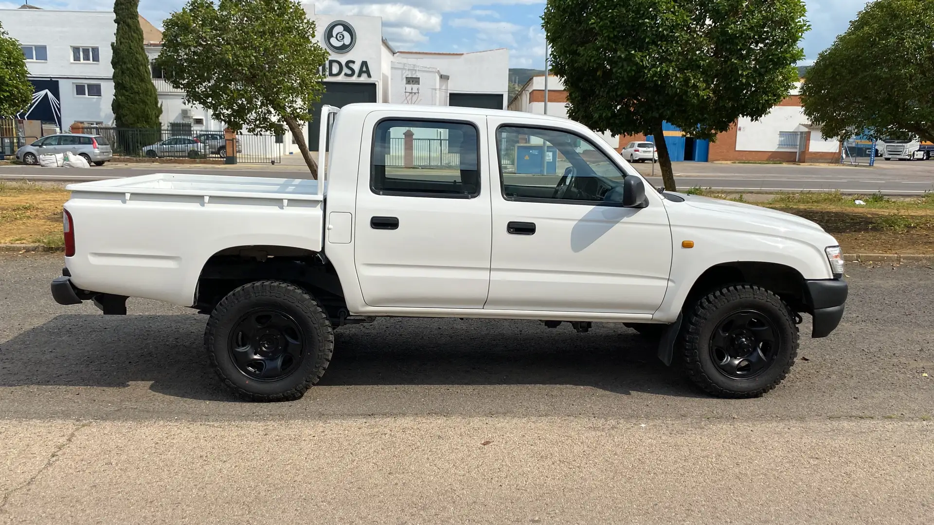 Toyota Hilux 2.5 Pick Up Doble Cabina SR Blanco - 2