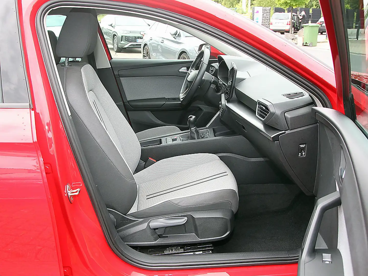 SEAT Leon 1.0 TSI Style DSG NAVI LED SHZ PDC APP Rot - 2
