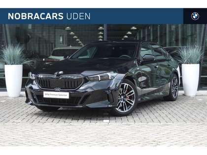 BMW 520 5 Serie 520i M Sport Automaat / Trekhaak / Stoelve