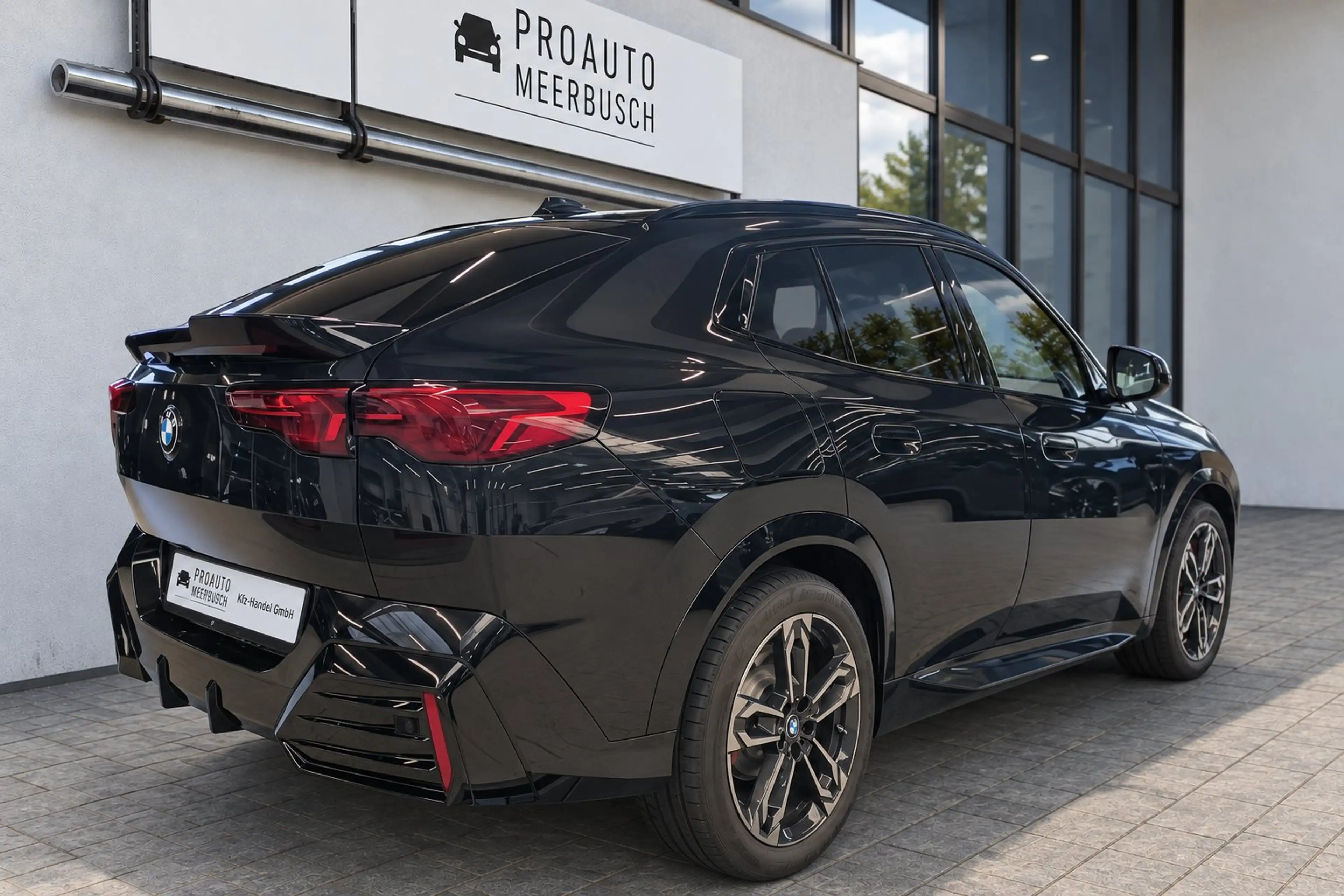 BMW X2 20d xDrive M Sport PRO AHK/ACC/HUD/360°/ICONG — photo 2