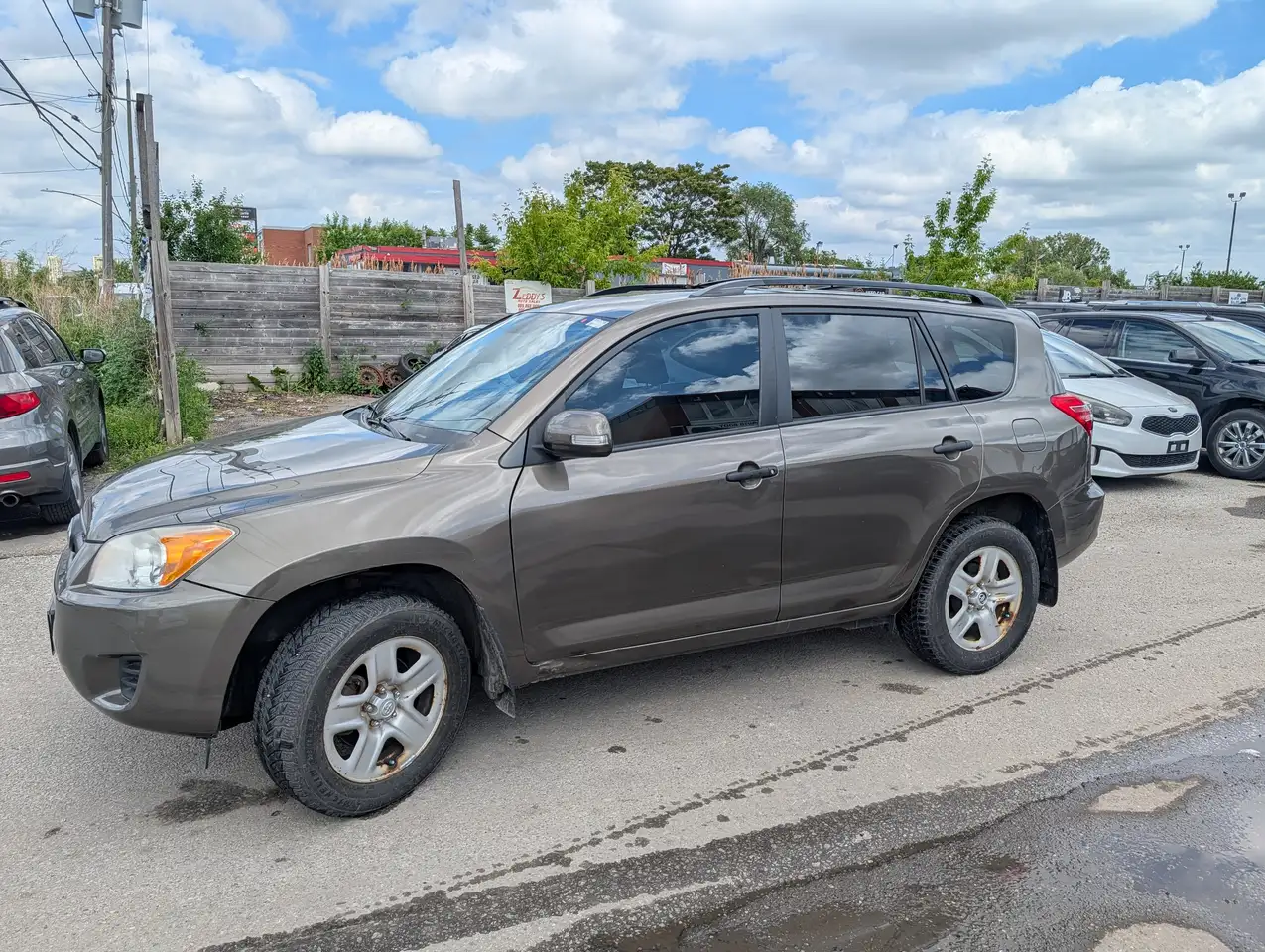 Toyota RAV 4 снимка Toyota RAV 4