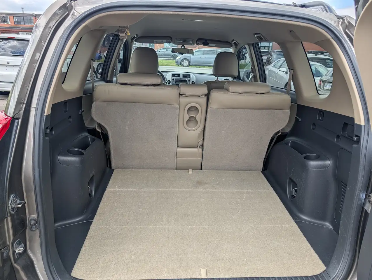 Toyota RAV 4 снимка Toyota RAV 4
