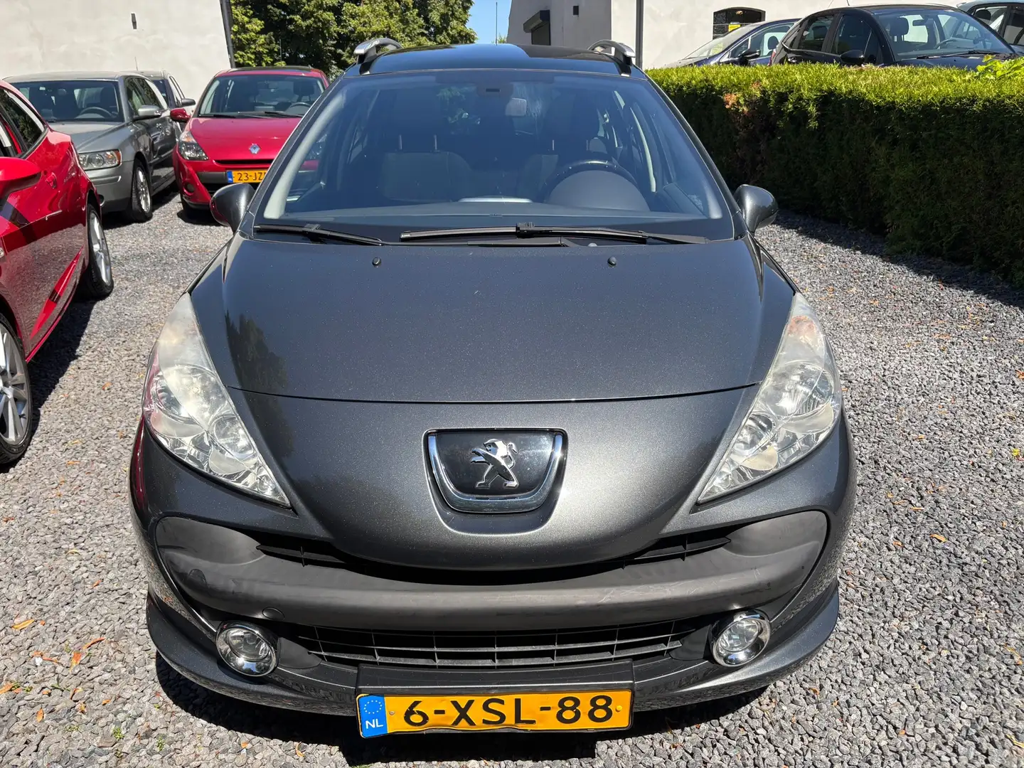 Peugeot 207 SW 1.6 VTi XS AUTOMAAT KM 154210 MET NAP Grijs - 2