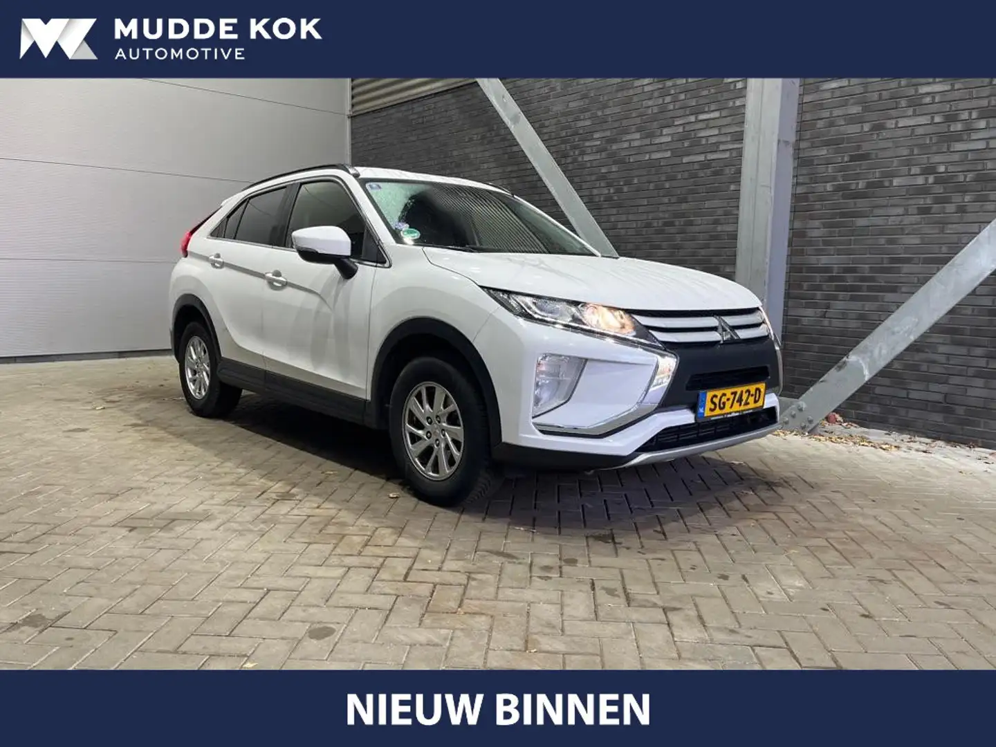 Mitsubishi Eclipse Cross 1.5 DI-T Pure | Automaat | Trekhaak | Camera | Cru Wit - 1