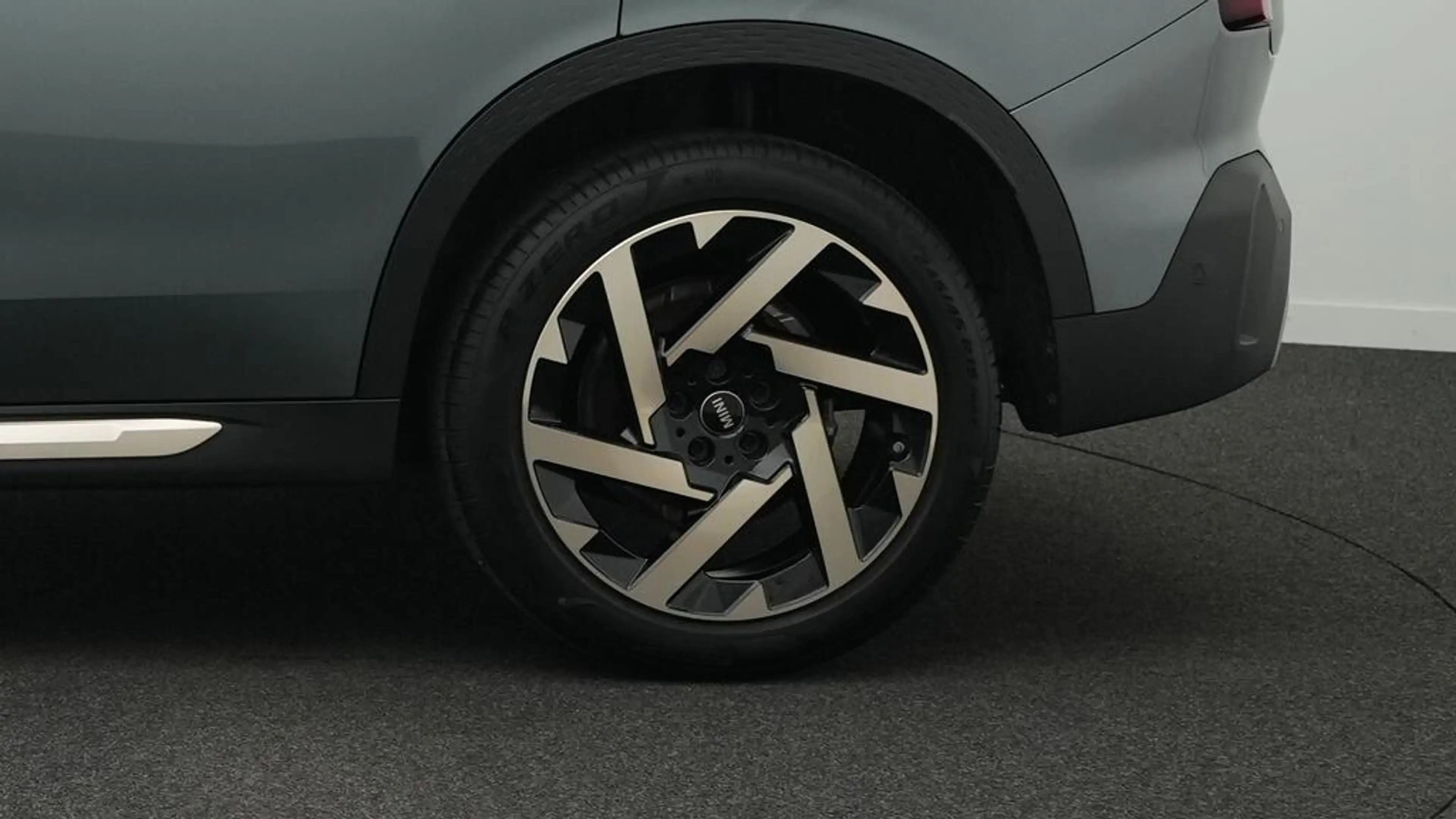 MINI Countryman C Favoured Trim — photo 12