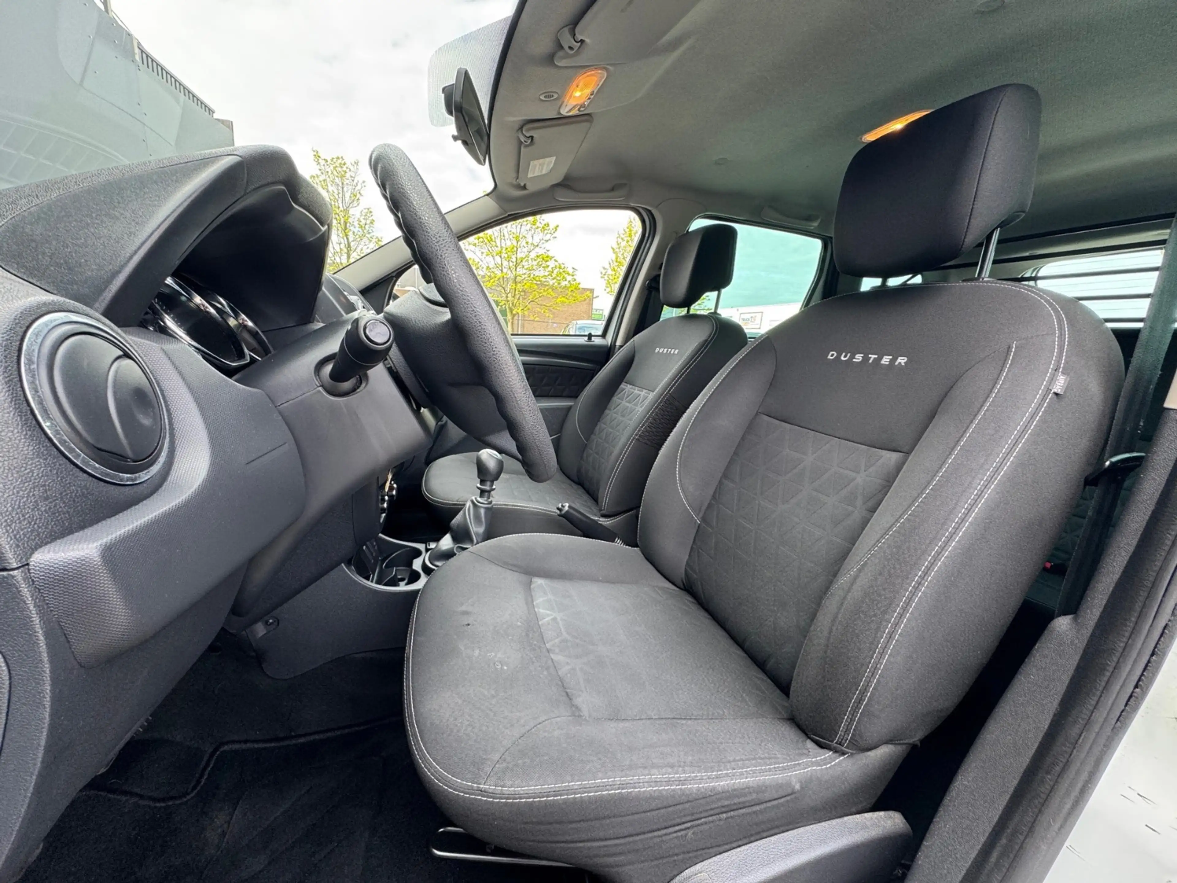 Dacia Duster 1.2 TCe 4x2 Prestige AIRCO|NAV|PDC|EL.RAMEN|LMV|AP — photo 4